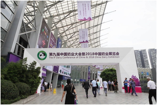 殊榮是奮斗的動力 花花牛榮獲三項(xiàng)大獎!!! 殊榮是奮斗的動力 花花牛榮獲三項(xiàng)大獎!!!