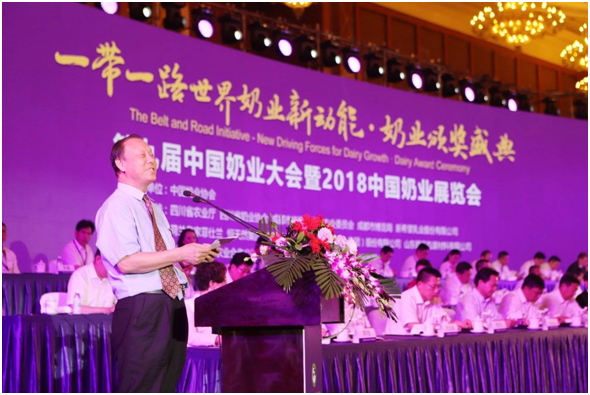 殊榮是奮斗的動力 花花牛榮獲三項(xiàng)大獎!!! 殊榮是奮斗的動力 花花牛榮獲三項(xiàng)大獎!!!