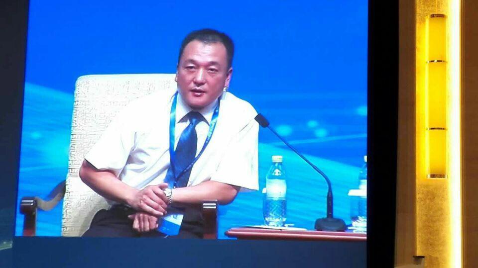 花花牛簽署首屆中國(guó)奶業(yè)D20北京宣言 花花牛簽署首屆中國(guó)奶業(yè)D20北京宣言