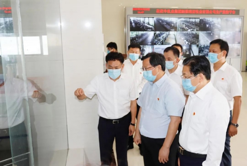 快訊 | 河南省委常委、省紀委書記、省監(jiān)委主任任正曉蒞臨花花牛乳業(yè)集團新蔡瑞亞牧場調研